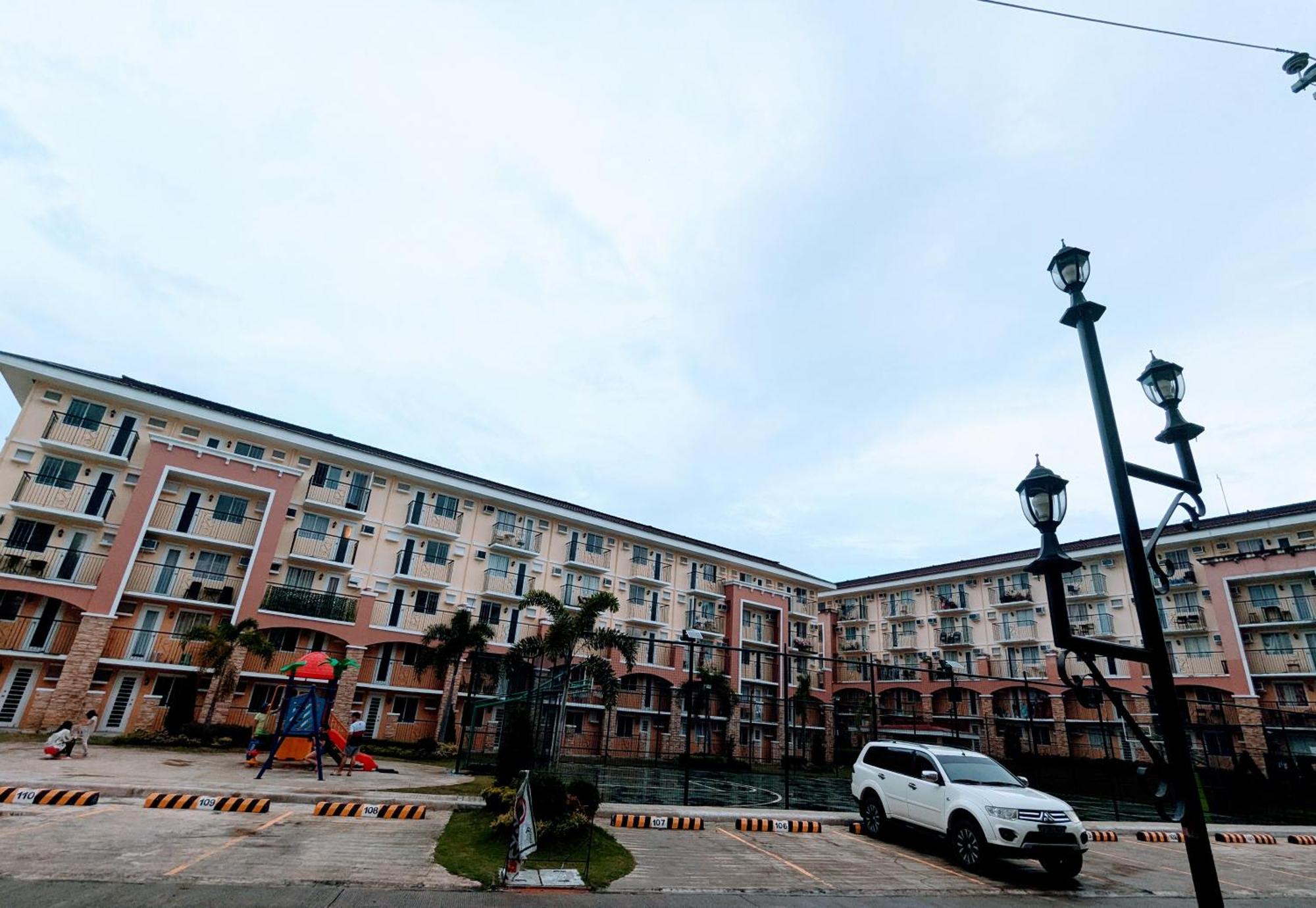 Reicondotel Arezzo Davao City 외부 사진