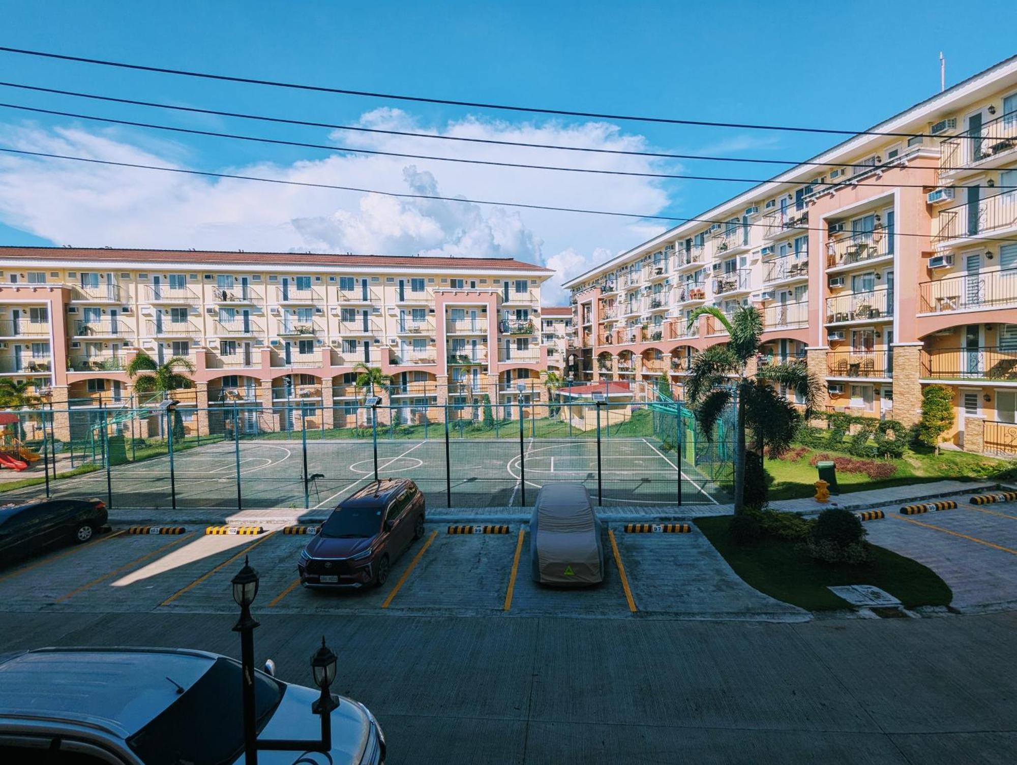 Reicondotel Arezzo Davao City 객실 사진